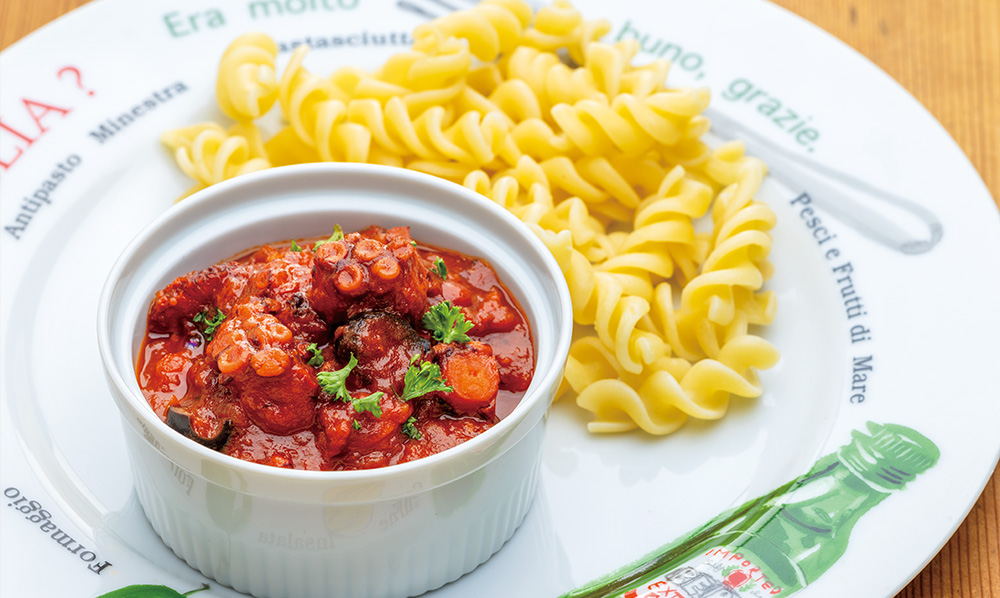 『健康GABA（ギャバ）トマト』を使った、トマトのコクとタコの旨み、相性バツグンです！やわらかタコのトマト煮